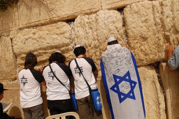 People At The Wailing Wall Of Jerusalem-5