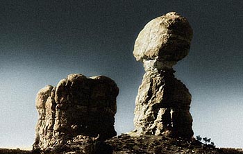Balanced Rock, Arches NP, Utah