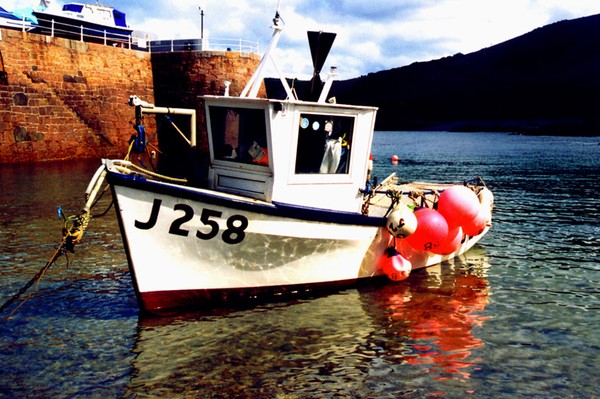 FISHING BOAT IN BONNE NUIT HARBOUR