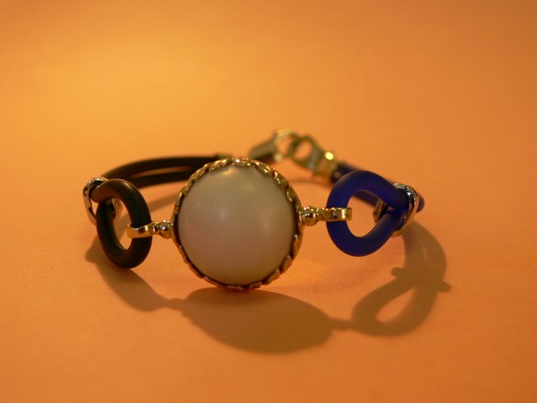 Ivory -bracelet