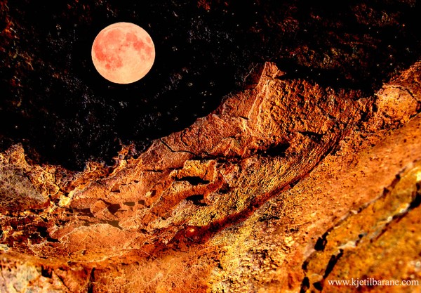moon from mars