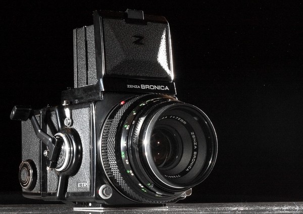 Bronica ETR