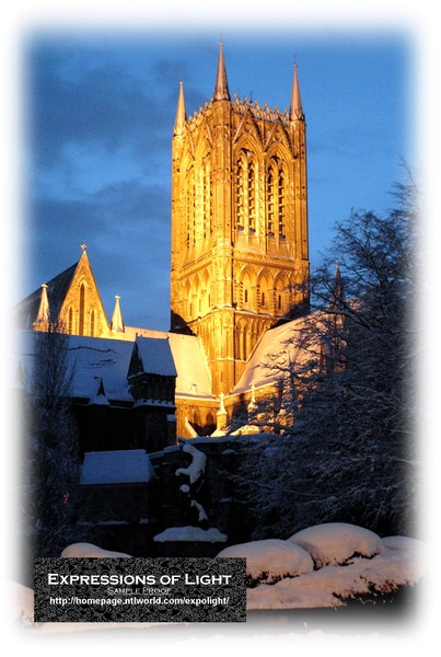ExpoLight-Card-Lincoln-Cathedral-Central-Tower-Floodlit-Winter-2010-0019C (SP-Photography)