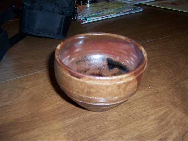 ceramic bowl brown outside detail