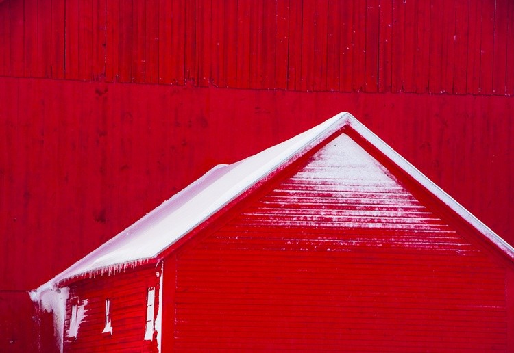 Red Barn with snow in Vermont