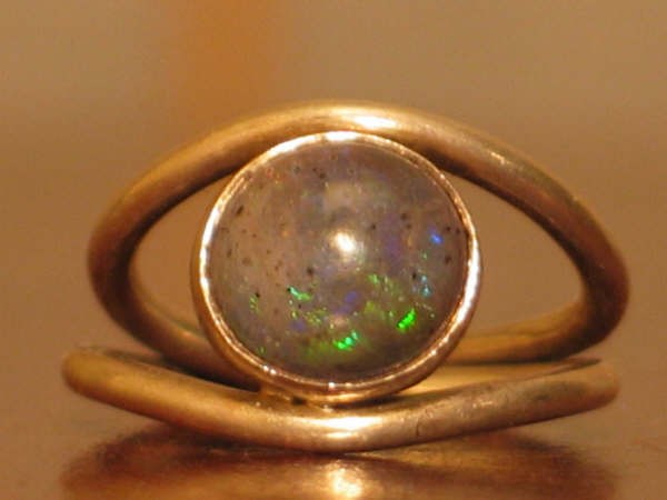 Sterling silver & opal ring size 9