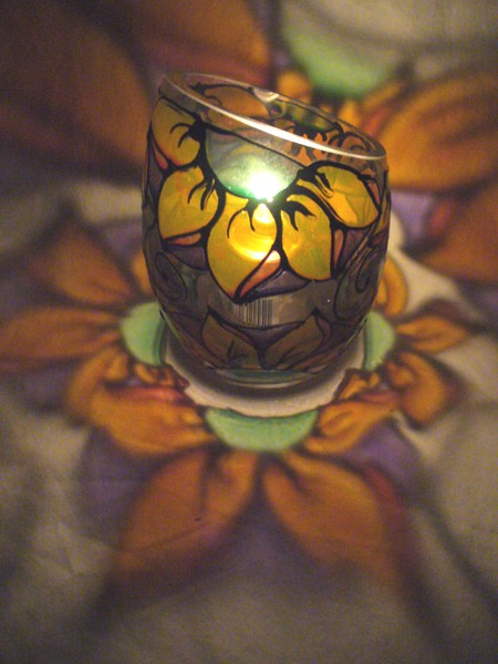 Trippin' Daisy Candle Holder