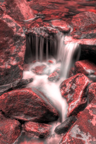 Flowing - Red
