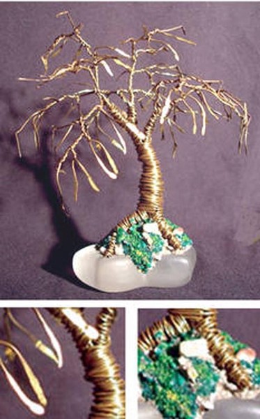 Bonsai with Leaves - Mini Wire Tree Sculpture 