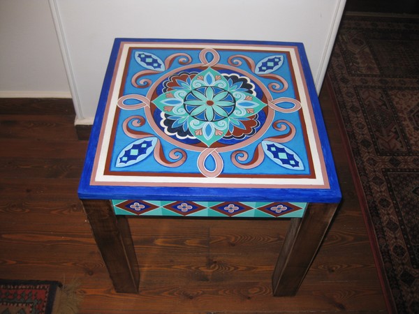 Khayameya side table