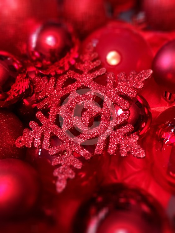 Sparkly red snowflake