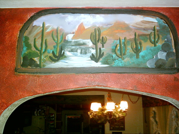 desert mimi mural over arch