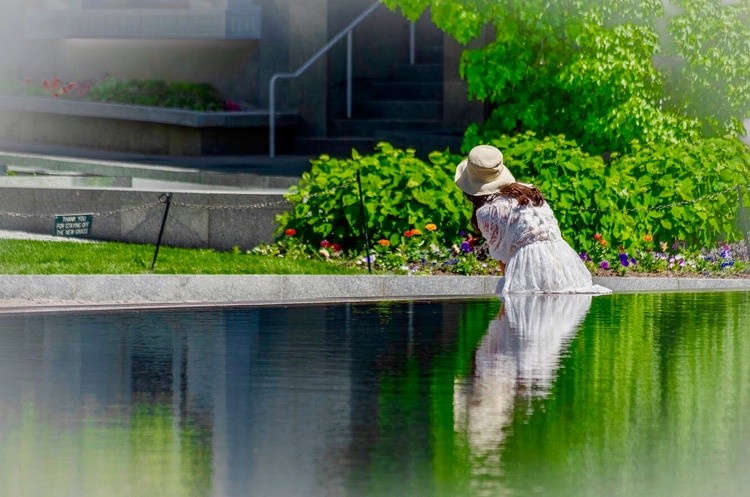 Reflecting at the temple