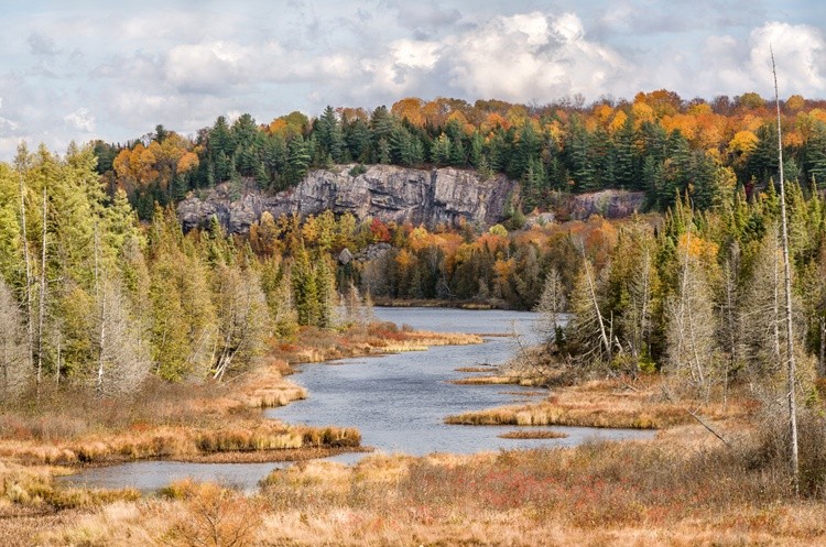 The Canadian North is quite tranquil during autumn.