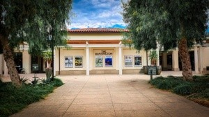 The Huntington entrance ext