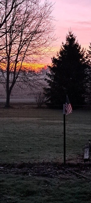 7:00 am MY son's phot this morning in Southern Michigan.