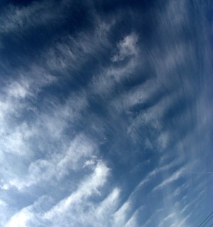 track clouds