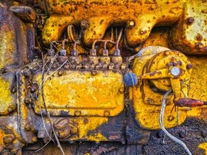 Yellow engine