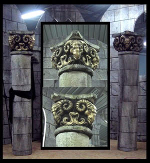 Dracula stand design