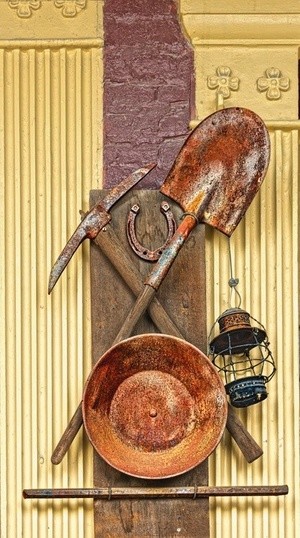 Lucky Horseshoe And Mining Tools