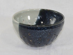 Medium Colander