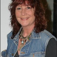 sally naumko