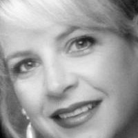 Lori  Andrews