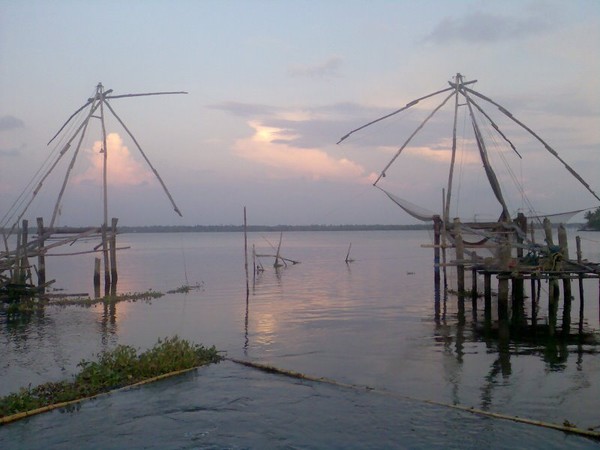 vypin beach 