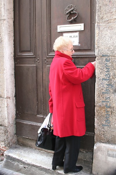 A Door in Vienne & The Lady in Red