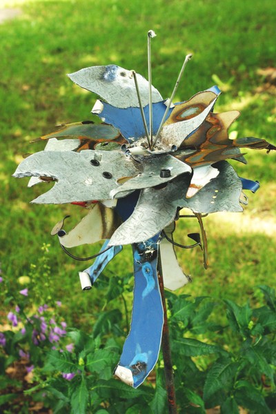 Abstract Flower Stake