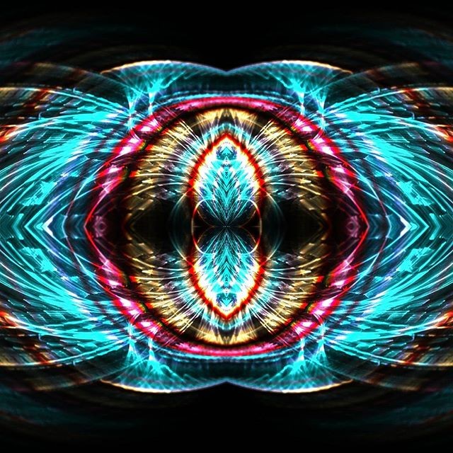 Digital playground 1-2-18-1
·
·
·
#art #abstractart #abstract #artist #digitalart #abstraction #artw