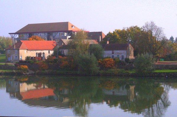 House in Chalon along the Saone