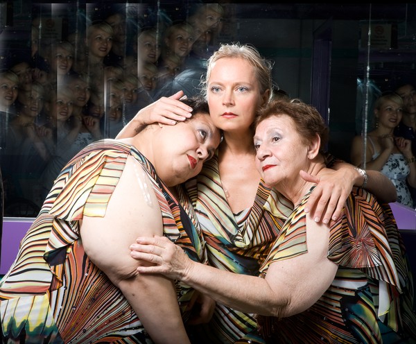 Self-portrait is The Three Graces