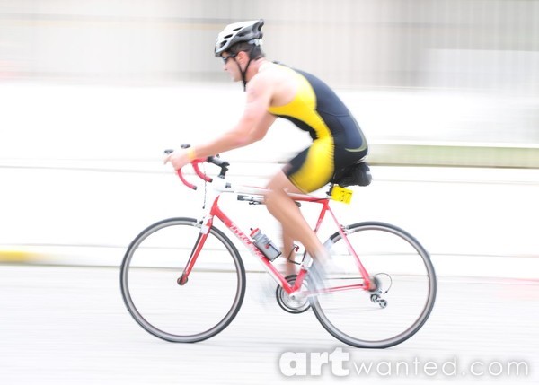 Triathlon Series: Cyclist 37