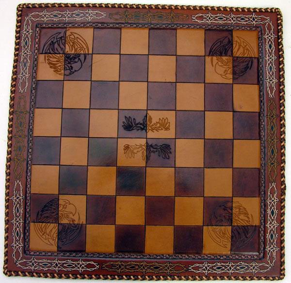 Eagle chess board