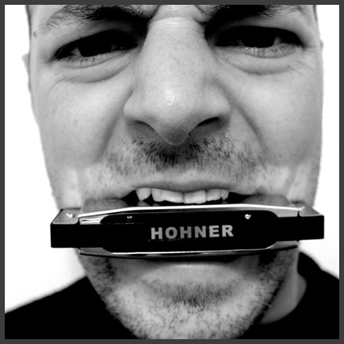 Selfportrait with harmonica