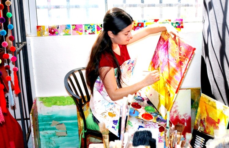 Karen Muro Arechiga painting studio