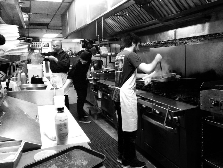 Kitchen 