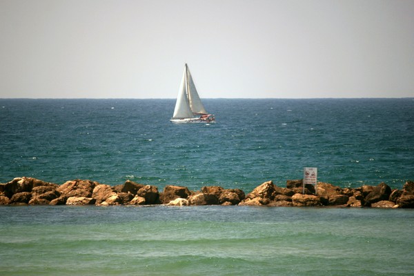 I wish I were a sailing boat