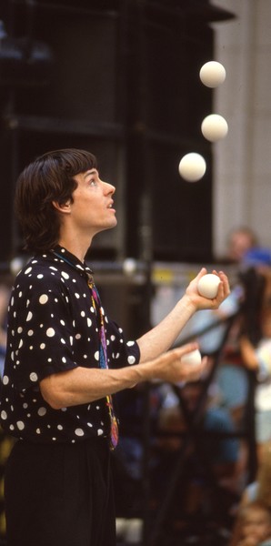  juggler