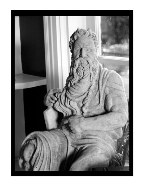 Statue