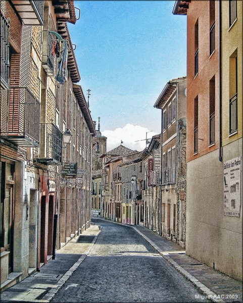 Calle San Pedro Tordesillas Valladolid España