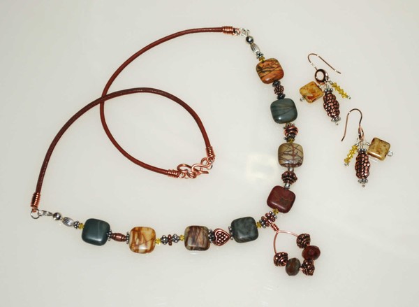 WOODPECKER by Cats Eye Gems