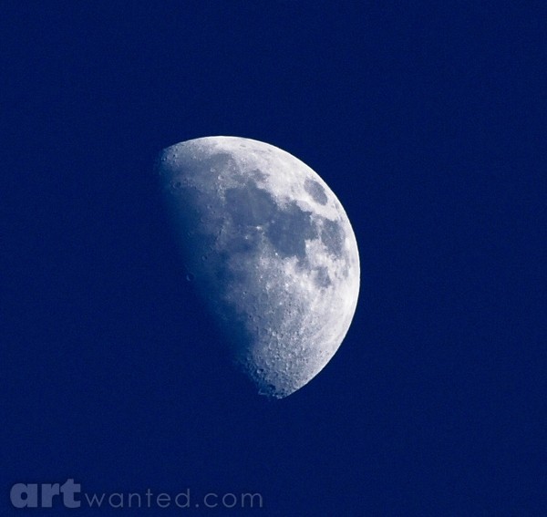HALF A MOON BEAM