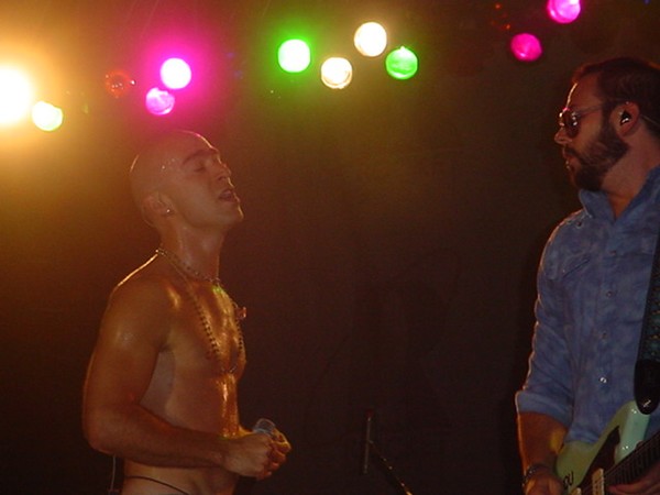 LIVE 3