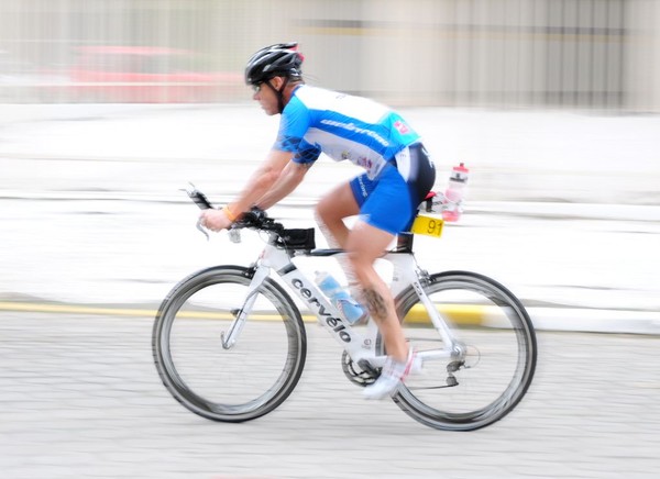 Triathlon Series: Cyclist 91
