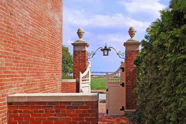 Read House Garden View