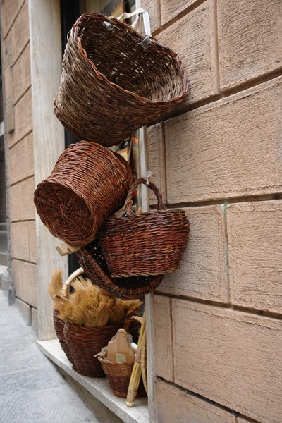 Baskets-TUSCANY