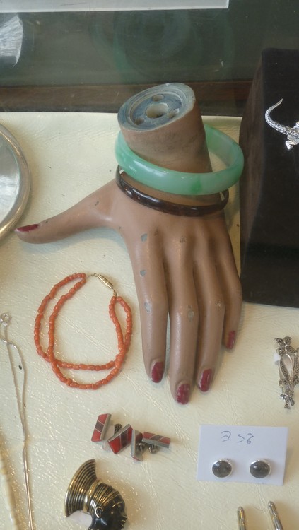 Hand