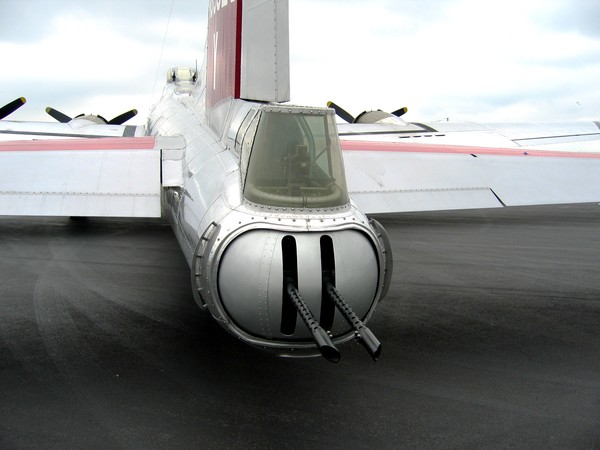 Boeing B-17 Tail Guns